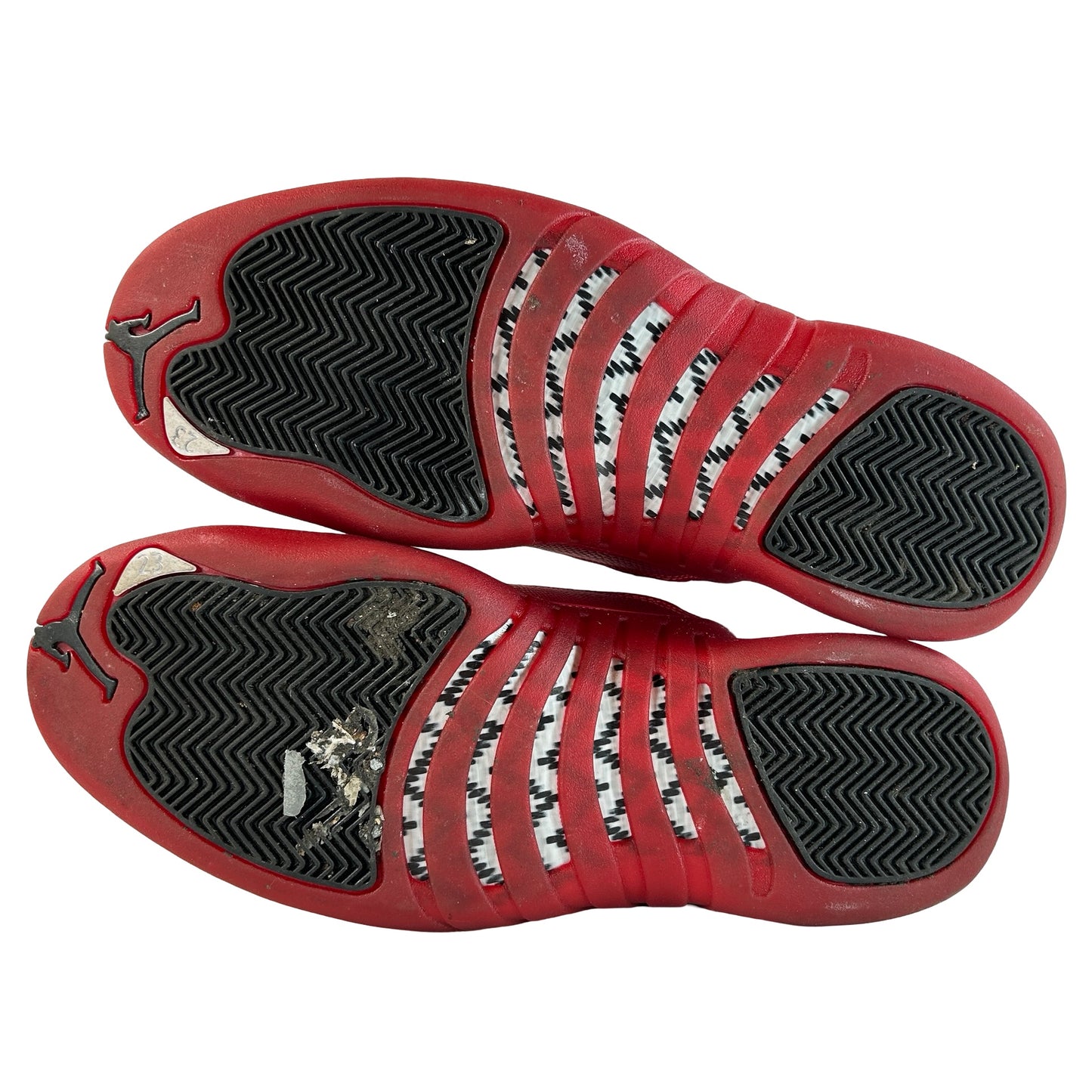 CT8013 116 Jordan 12 Retro Cherry (2023) [USED] - 11 M (Used4)