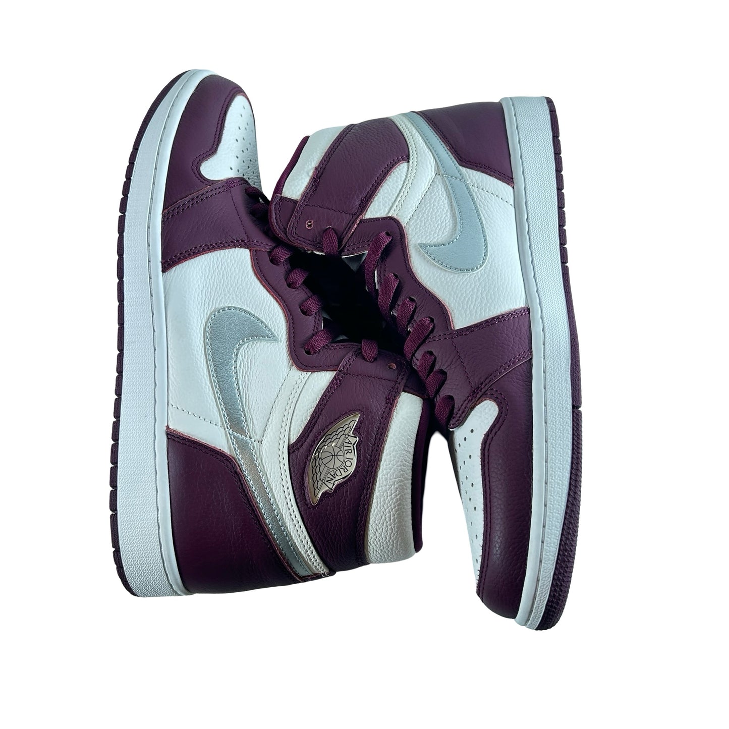 555088 611 Jordan 1 Retro High OG Bordeaux [USED] - 13 M (VNDS) (No Box)