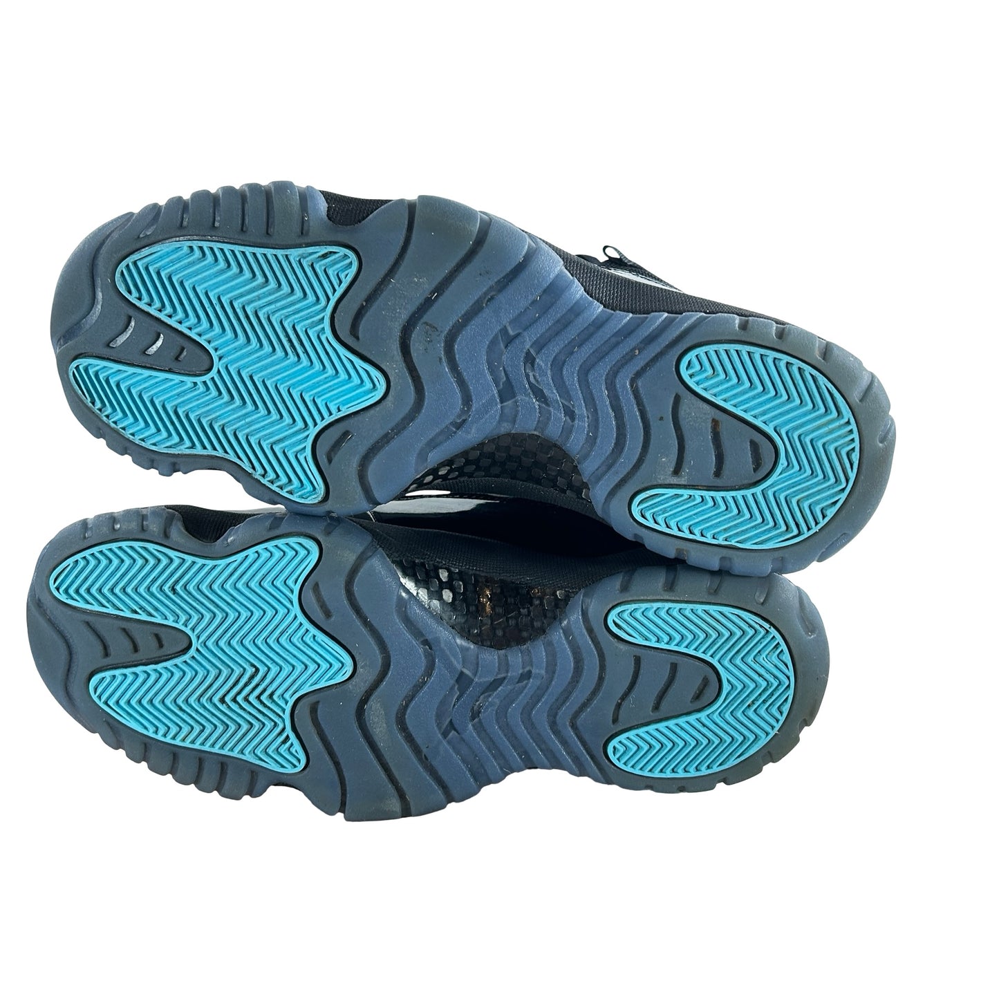 CT8012 047 Jordan 11 Retro Gamma Blue (2025) [USED] - 9 M (Used6)