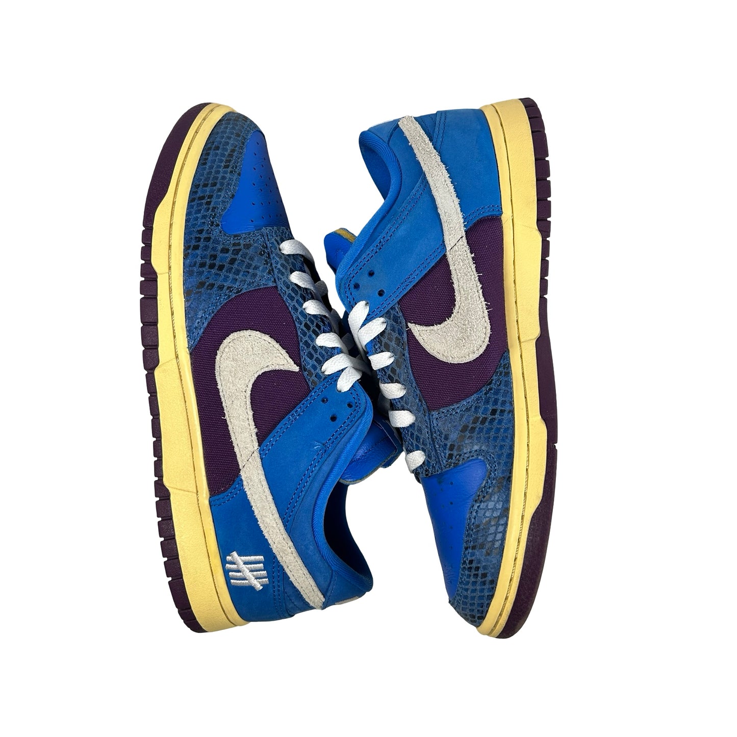 DH6508 400 Nike Dunk Low Undefeated 5 On It Dunk vs.AF1