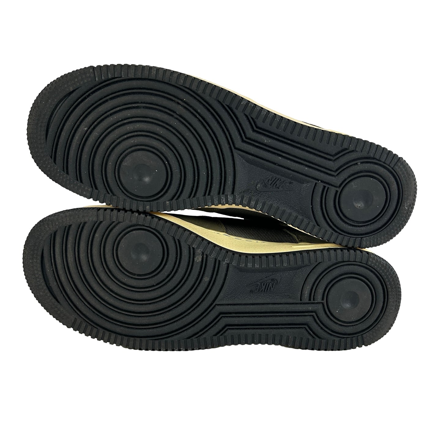 DH3064 300 Nike Air Force 1 Low SP Undefeated [USED] - 9.5 M (Used)