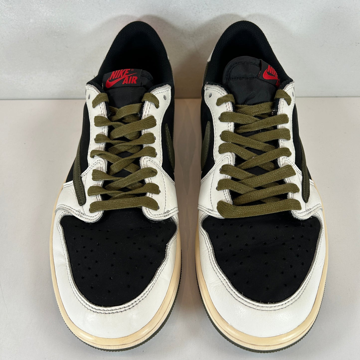 DZ4137 106 Jordan 1 Retro Low OG SP Travis Scott Olive (W) [USED] - 13 W (Used)