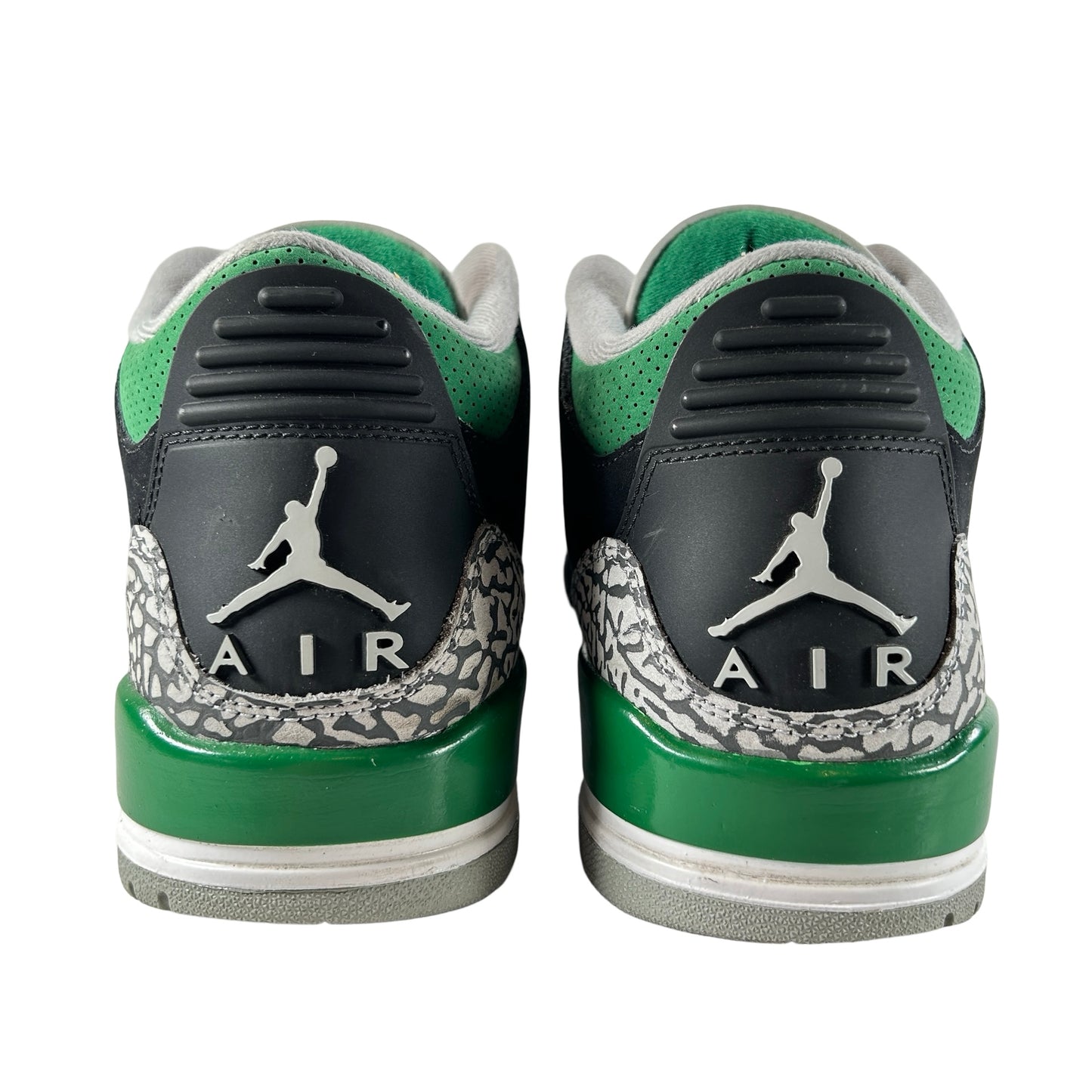 CT8532 030 Jordan 3 Retro Pino Verde