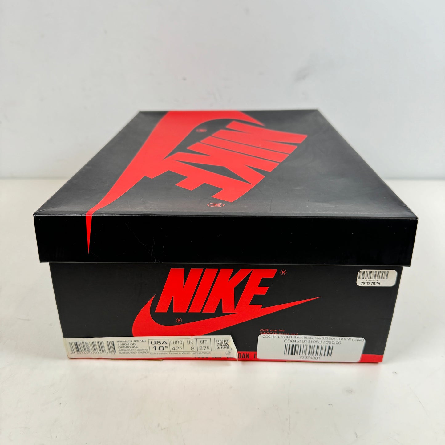CD0461 016 AJ1 Satin Black Toe [USED] - 10.5 W (Used)