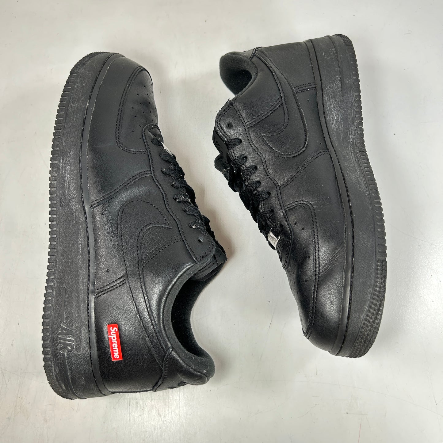 CU9225 001 Air Force 1 Low Supreme Black [USED] - 10 M (Used2)