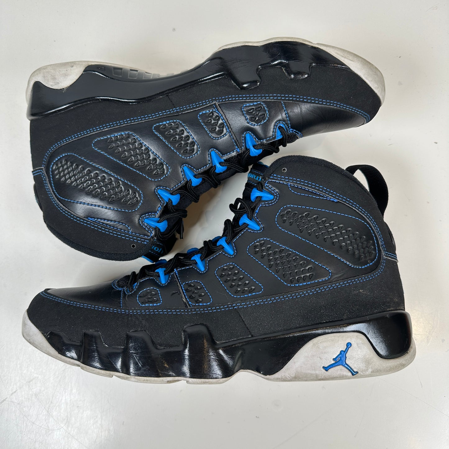 302370 007  Jordan 9 Retro Photo Blue [USED] - 9.5 M (Used) (No Box)