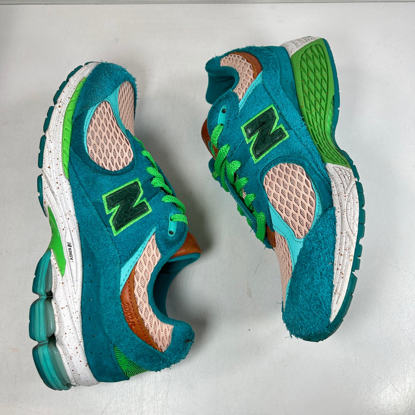 ML2002RJ New Balance 2002R Salehe Bembury Water Be The Guide [USED] - 8.5 M (Used2)