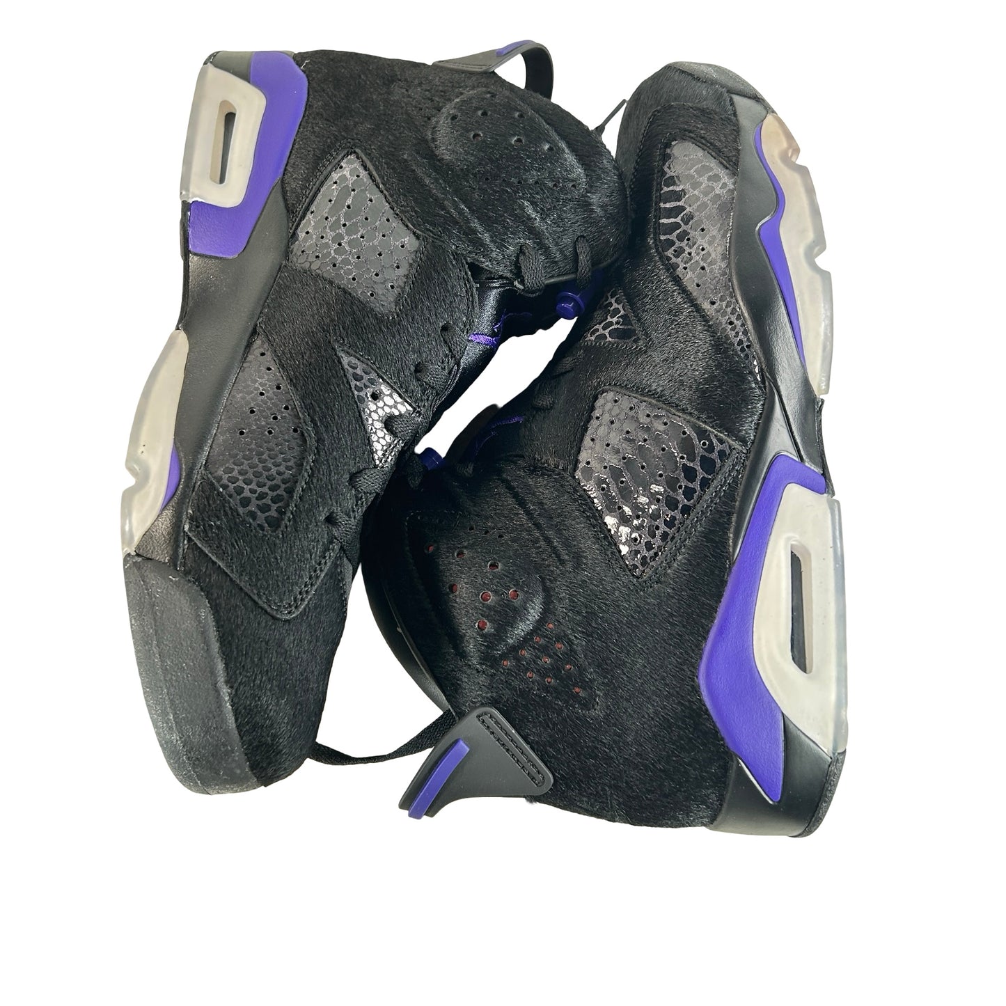 AR2257 005 Jordan 6 Retro Social Status - 12 M (Yellowing)