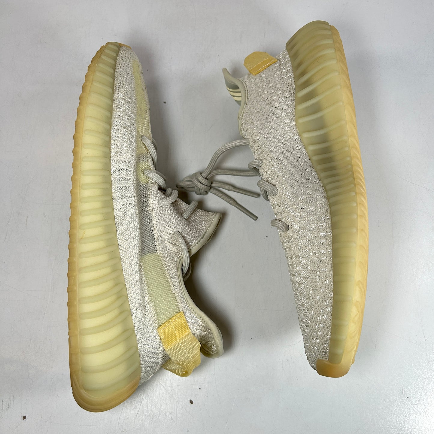 GY3438 adidas Yeezy Boost 350 V2 Light [USED] - 10.5 M (VNDS)