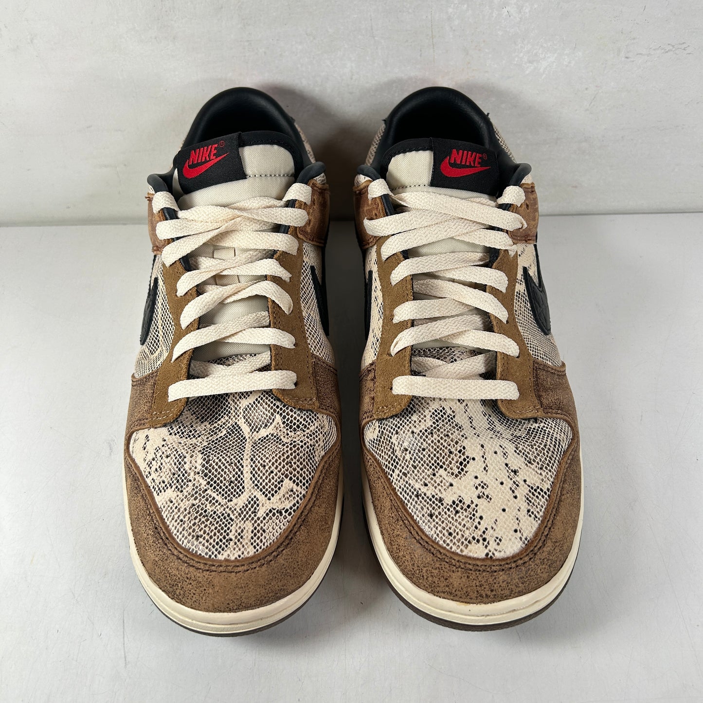 FJ5434 120 Nike Dunk Low Premium CO.JP Piel de serpiente marrón