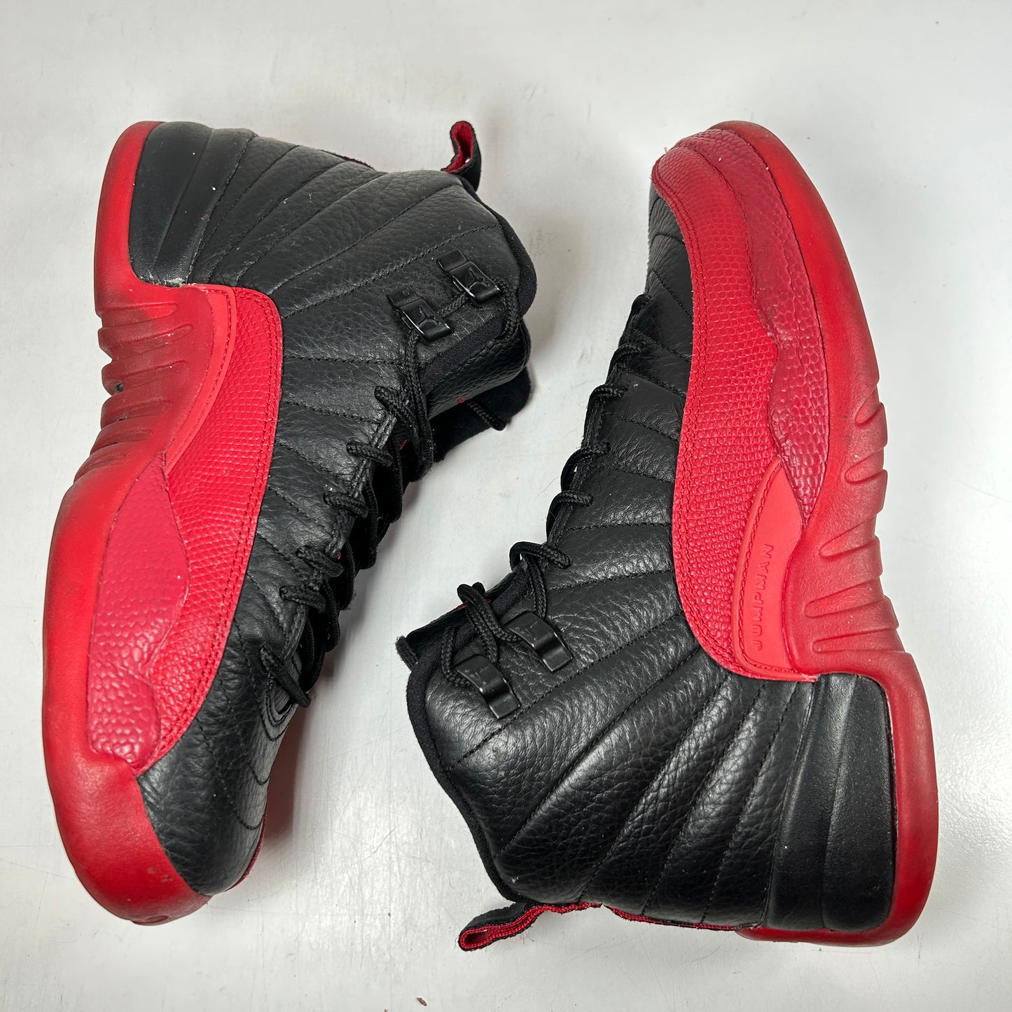 153265 002 Jordan 12 Retro Flu Game (2016) (GS) [USED] - 6 Y (Used) (No Box)