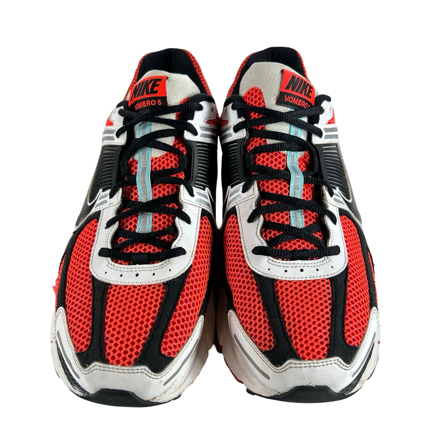 CZ8667 600 Nike Zoom Vomero 5 Carmesí brillante