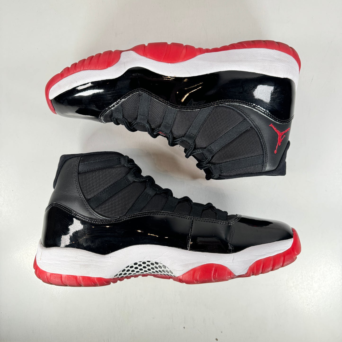 378037 061 Jordan 11 Retro Playoffs Bred (2019) [USED] - 12 M (Used) (No Box)