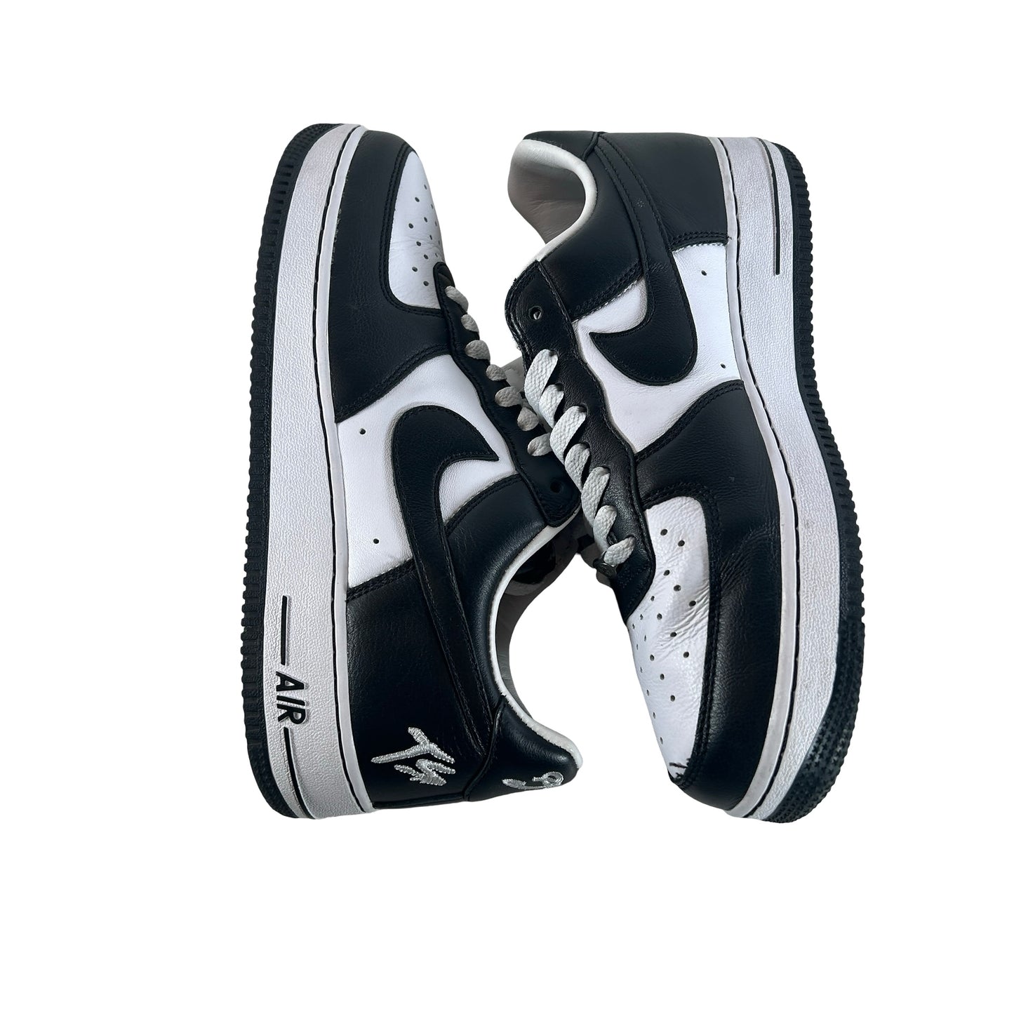 FJ5756 100 Nike Air Force 1 Low QS Terror Squad Blackout [USED] - 8.5 M (Used4) (No Box4)
