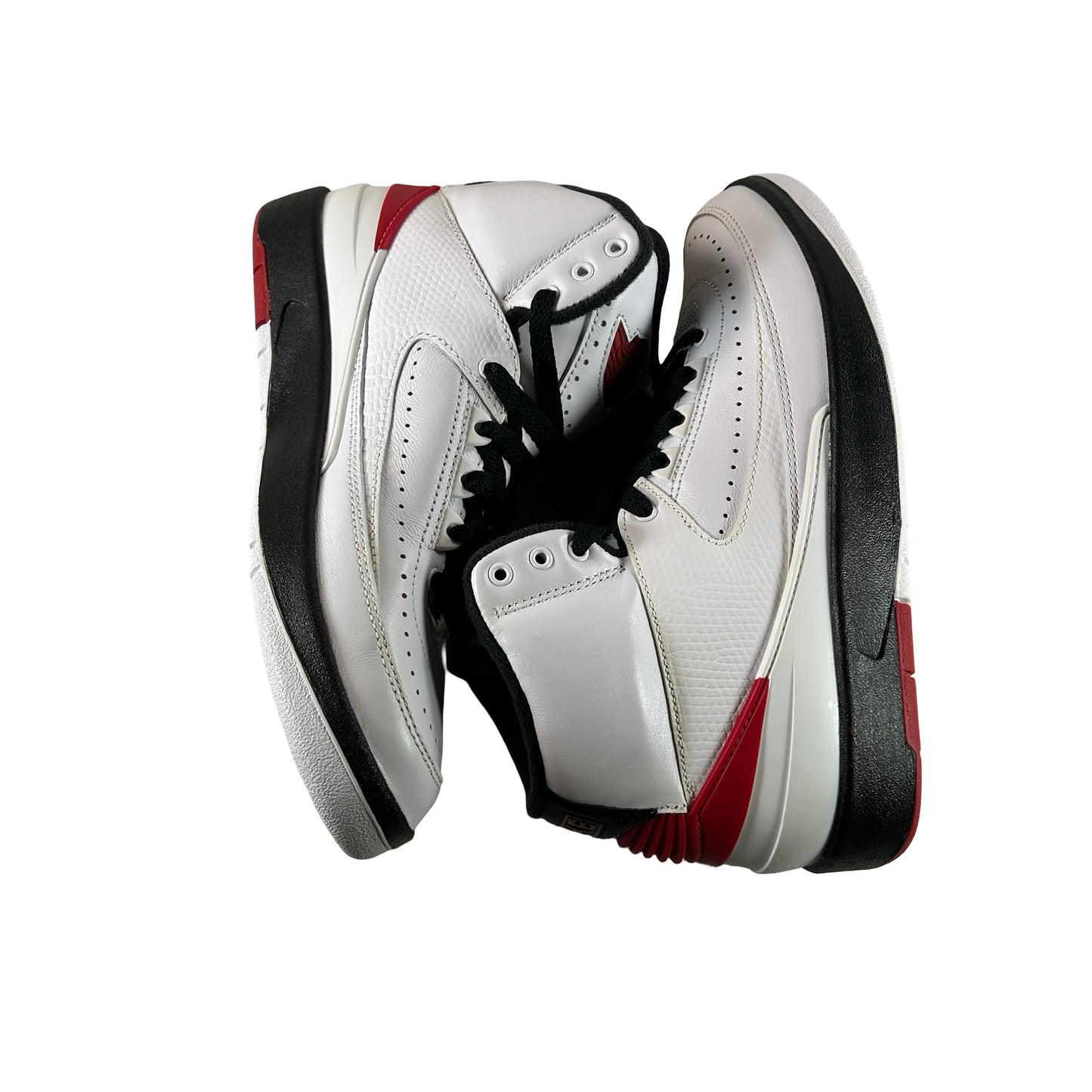 DX2591 106 Jordan 2 Retro OG Chicago (2022) (GS) - 5.5 Y (Yellowing Stitching) (No Box)
