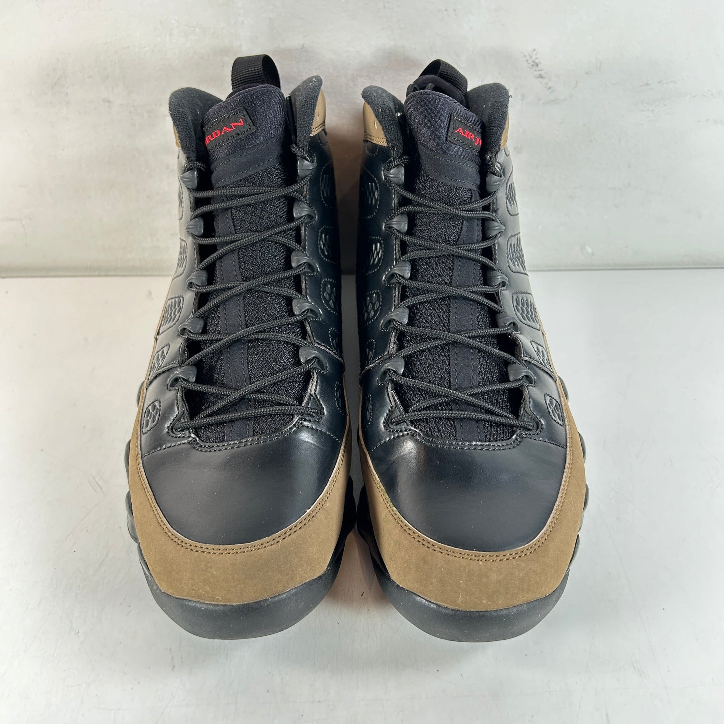 302370 020 Jordan 9 Retro Olive (2012) [USED] - 10.5 M (Used2)