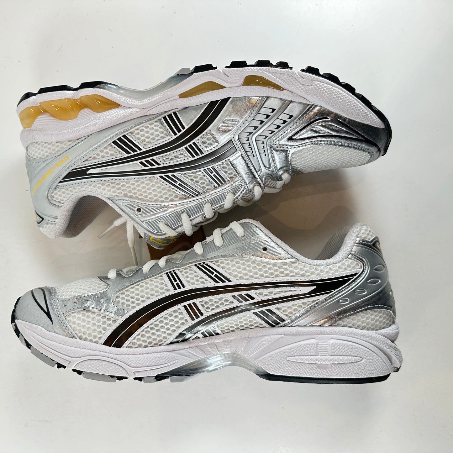 1203A537 101 ASICS GEL-Kayano 14 Tai Chi Yellow [USED] - 10.5 M (VNDS)