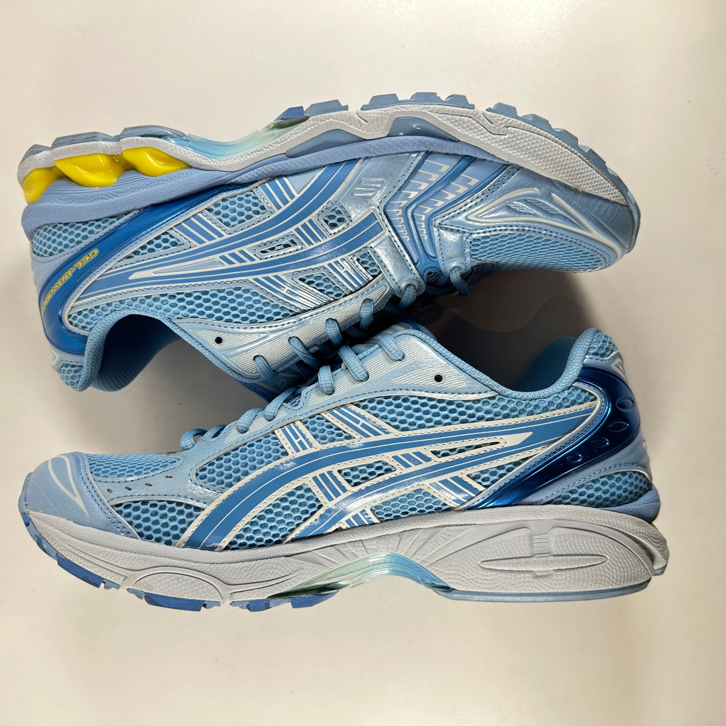 1201A514 400 ASICS Gel-Kayano 14 Ice Studios Blue [USED] - 10.5 M (Used)