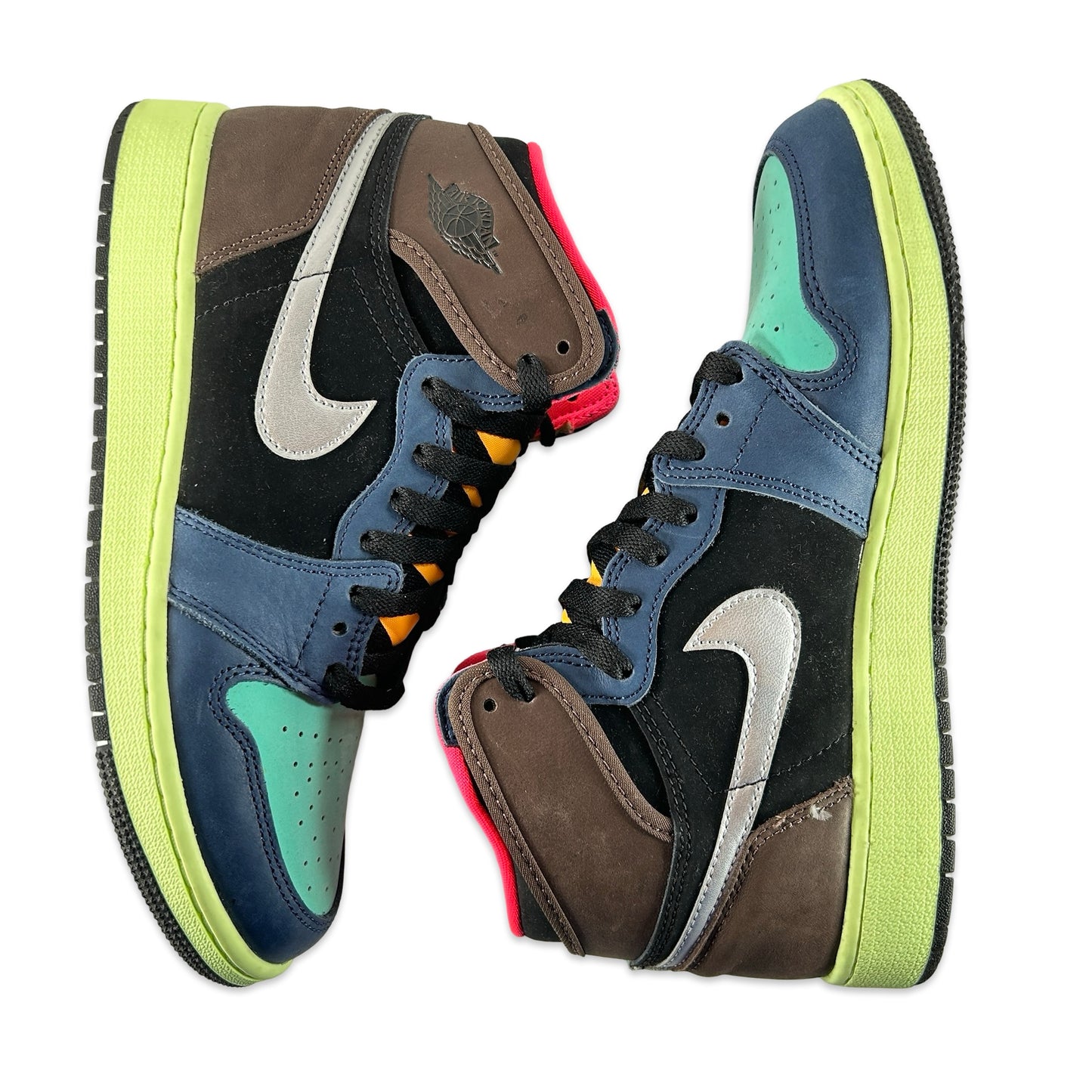 575441 201 Jordan 1 Retro High Tokyo Bio Hack (GS) [USED] - 7 Y (Used)