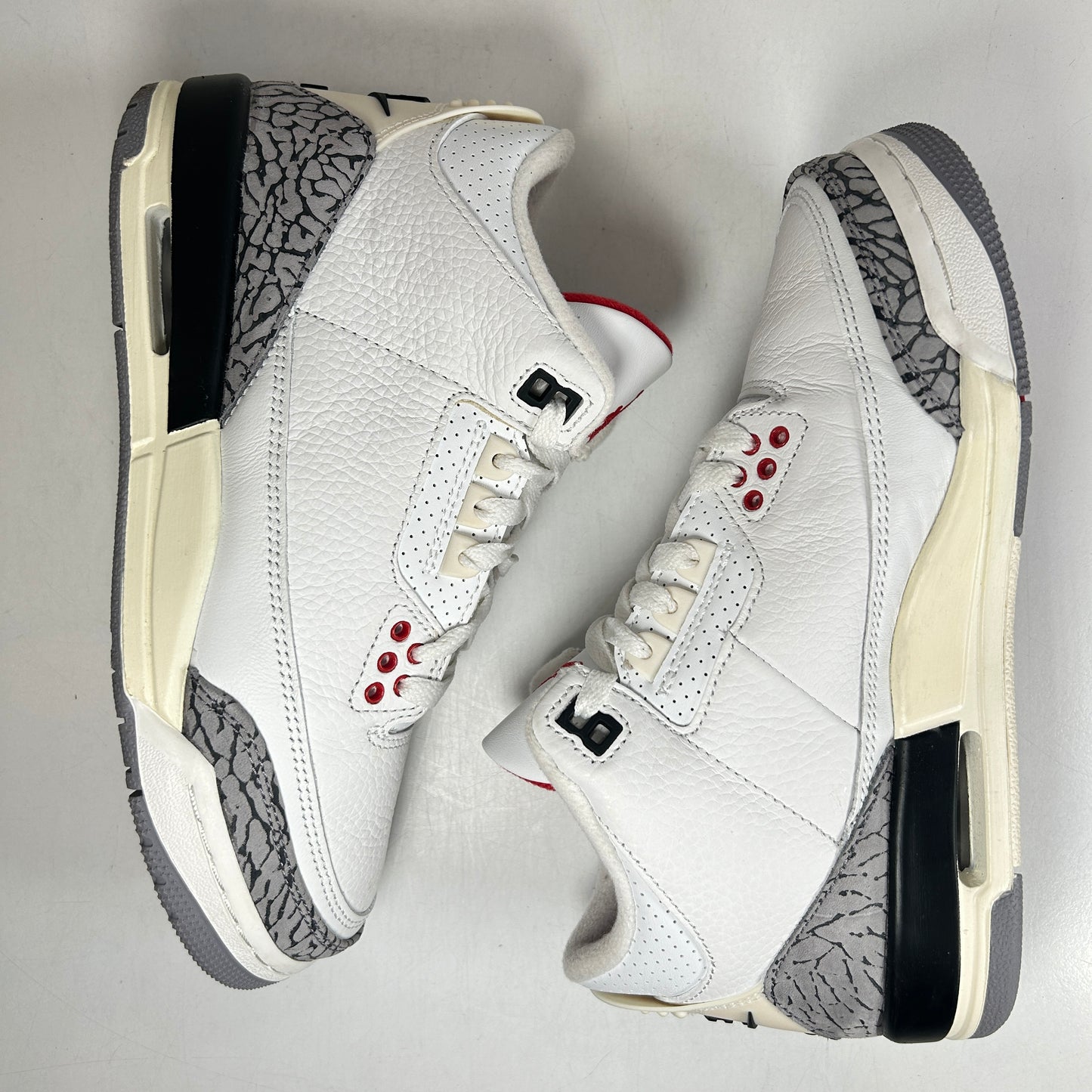 DM0967 100 Jordan 3 Retro White Cement Reimagined (GS) [USED] - 5.5 Y (Used2)