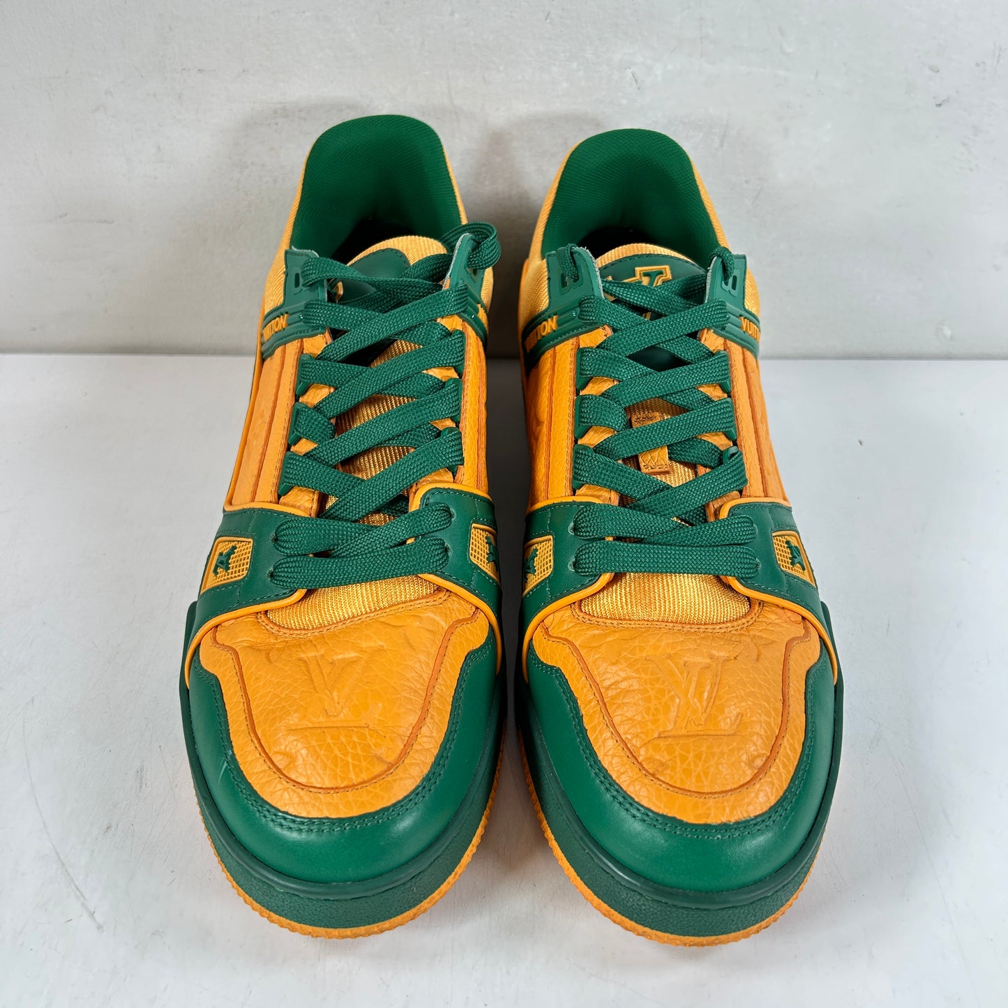 1A8WFY Louis Vuitton Trainer Green Orange - LV 7 (Used)