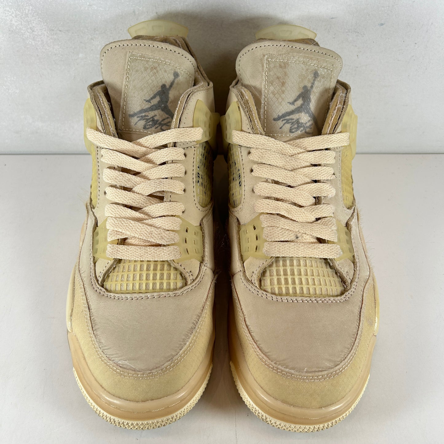 CV9388 100 Jordan 4 Off-White Sail [USED] - 8.5 W (Used)