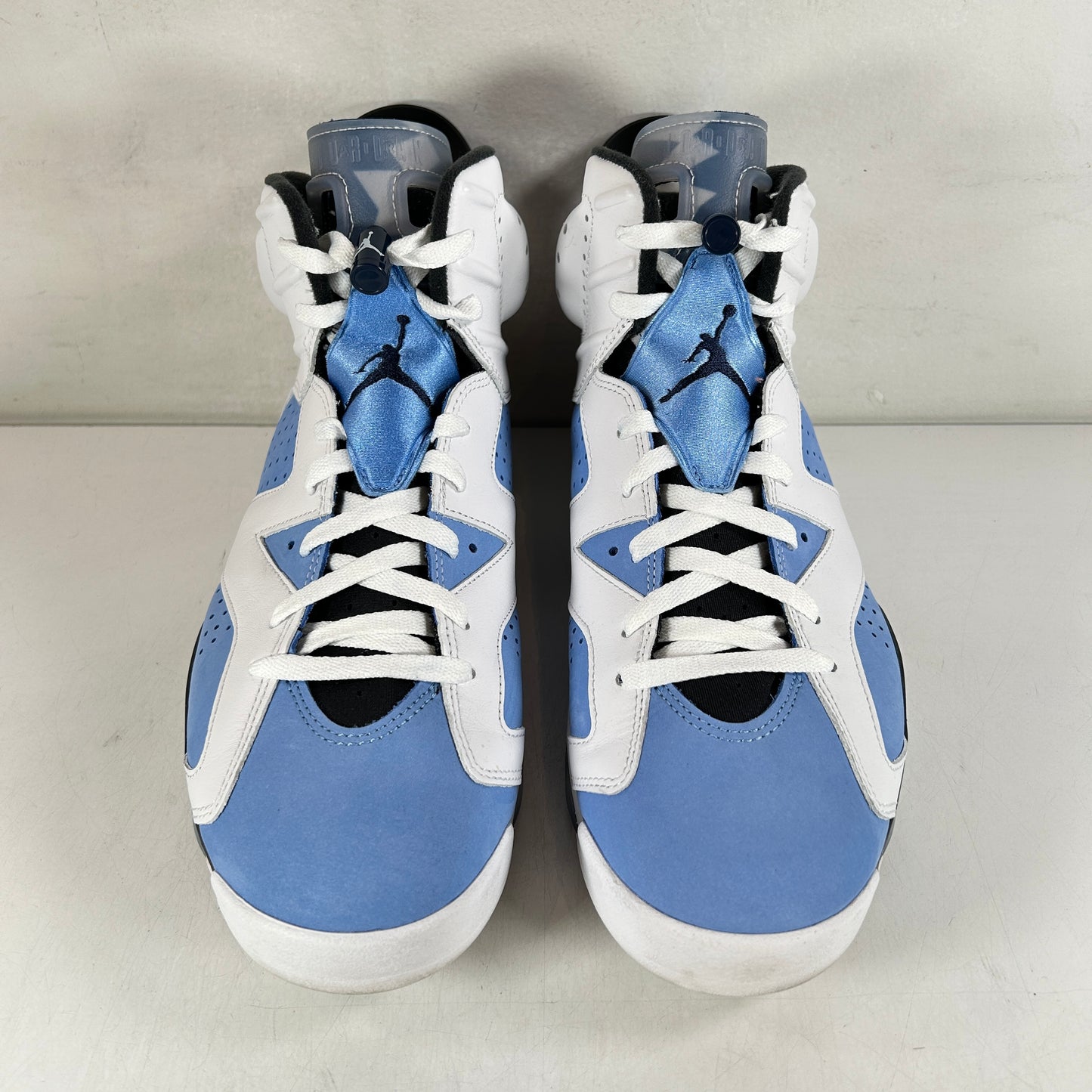 CT8529 410 Jordan 6 Retro UNC White [USED] - 13 M (Used)