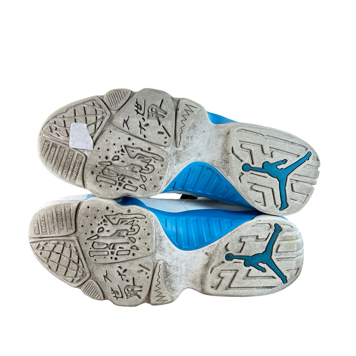 FQ8992 101 Jordan 9 Retro Powder Blue (2024) [USED] - 11.5 M (Used10)