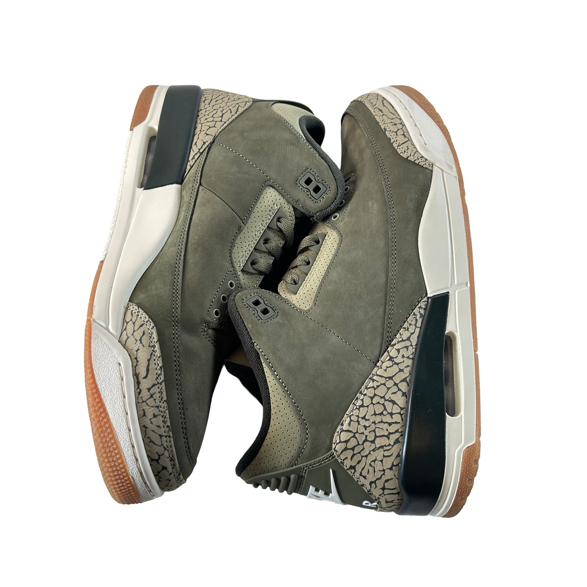 DN3707 202 Jordan 3 Retro Family Affair [USED] - 12 M (Used2)