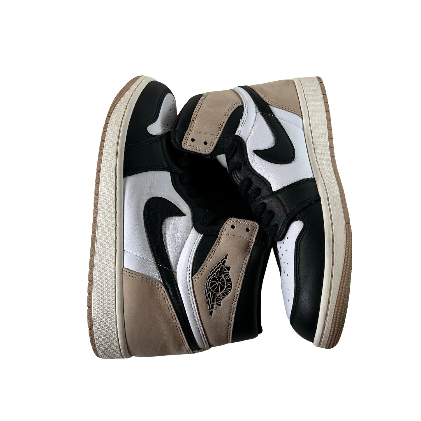 FD2596 021 Jordan 1 Retro High OG Latte (Women's) [USED] - 11 W (Used2)