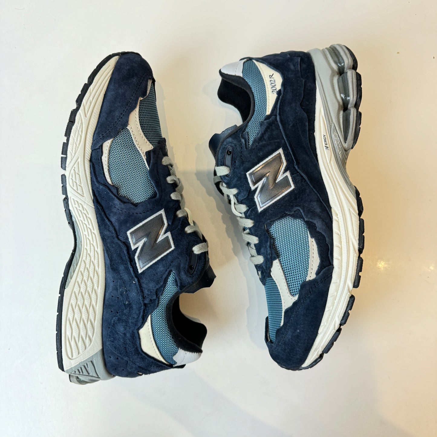 M2002RDF New Balance 2002R Protection Pack Dark Navy [USED] - 10.5 M (Used)