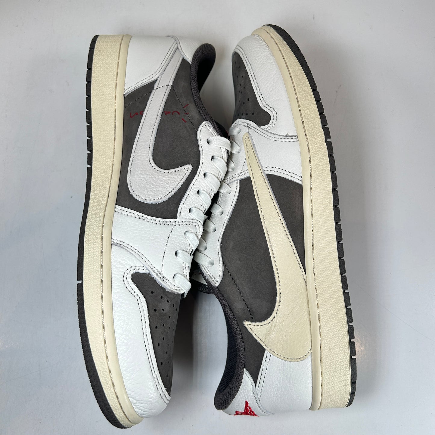 DM7866 162 Jordan 1 Retro Low OG SP Travis Scott Reverse Mocha [USED] - 12 M (Used)