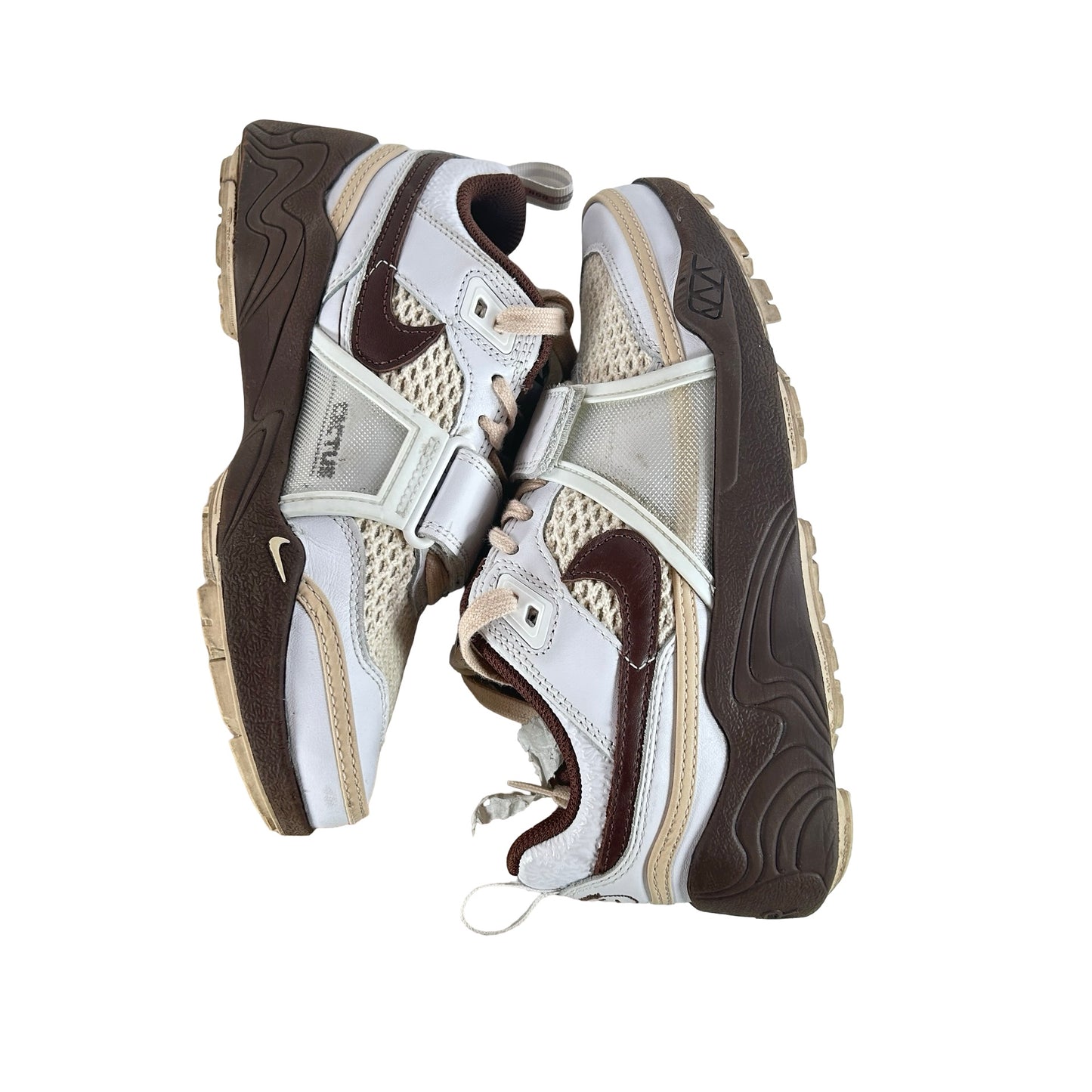 HQ3073 100 Nike Zoom Field Jaxx Travis Scott Light Chocolate [USED] - 5.5 M (Used)