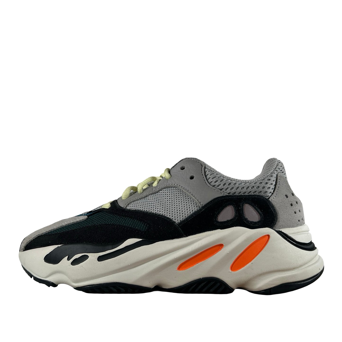 B75571 Yeezy 700 Wave Runner [USED] - 6 M (Used2)