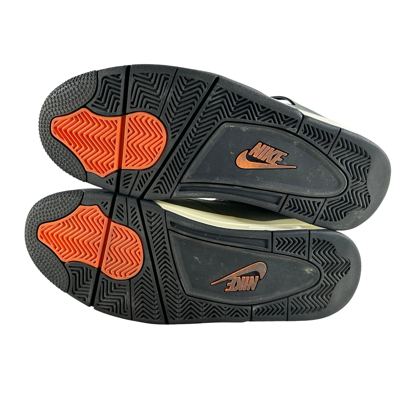 IB1519 200 Jordan 4 Retro OG SP Undefeated (2025) [USED] - 9.5 M (Used5)