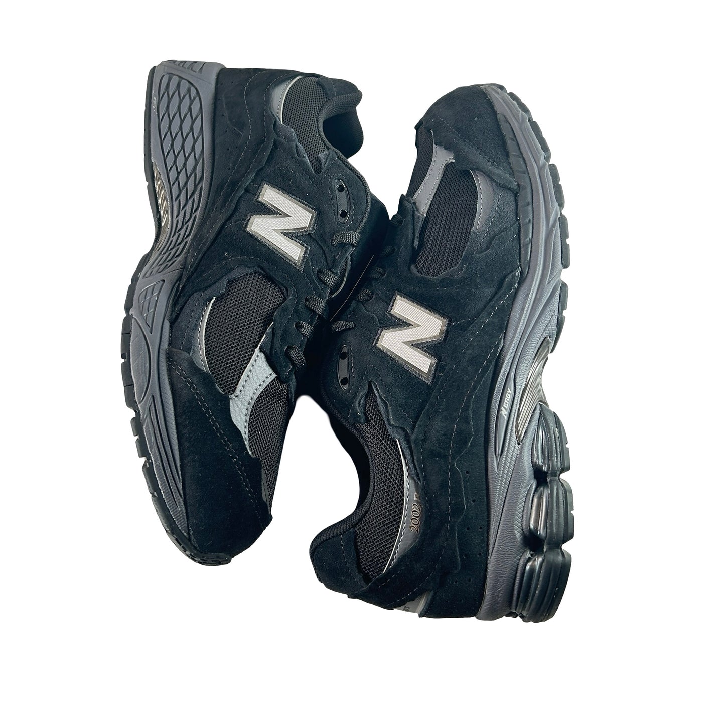 U20023MB New Balance 2002R Gore-Tex Protection Pack Black Magnet [USED] - 11 M (Used)