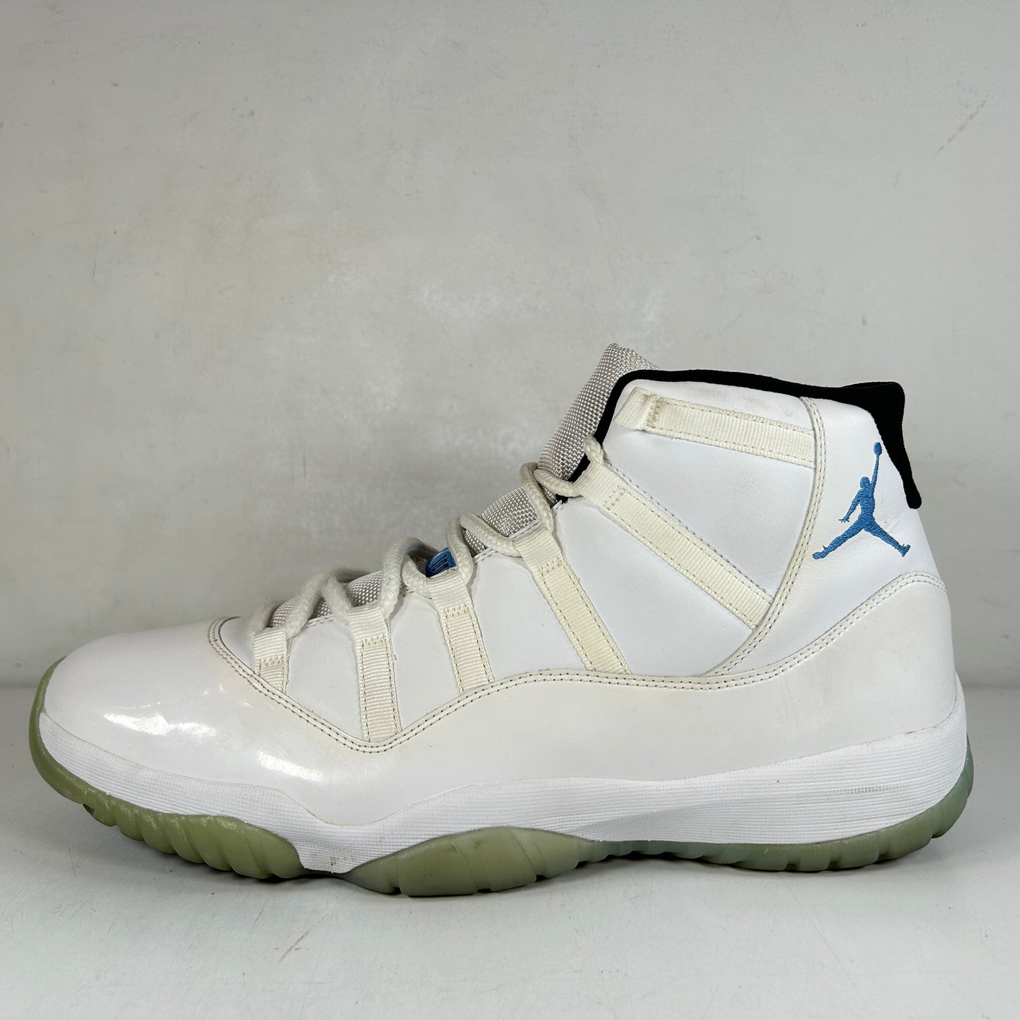 378037 117 Jordan 11 Retro Legend Blue (2014) [USED] - 14 M (Used) (No Box)