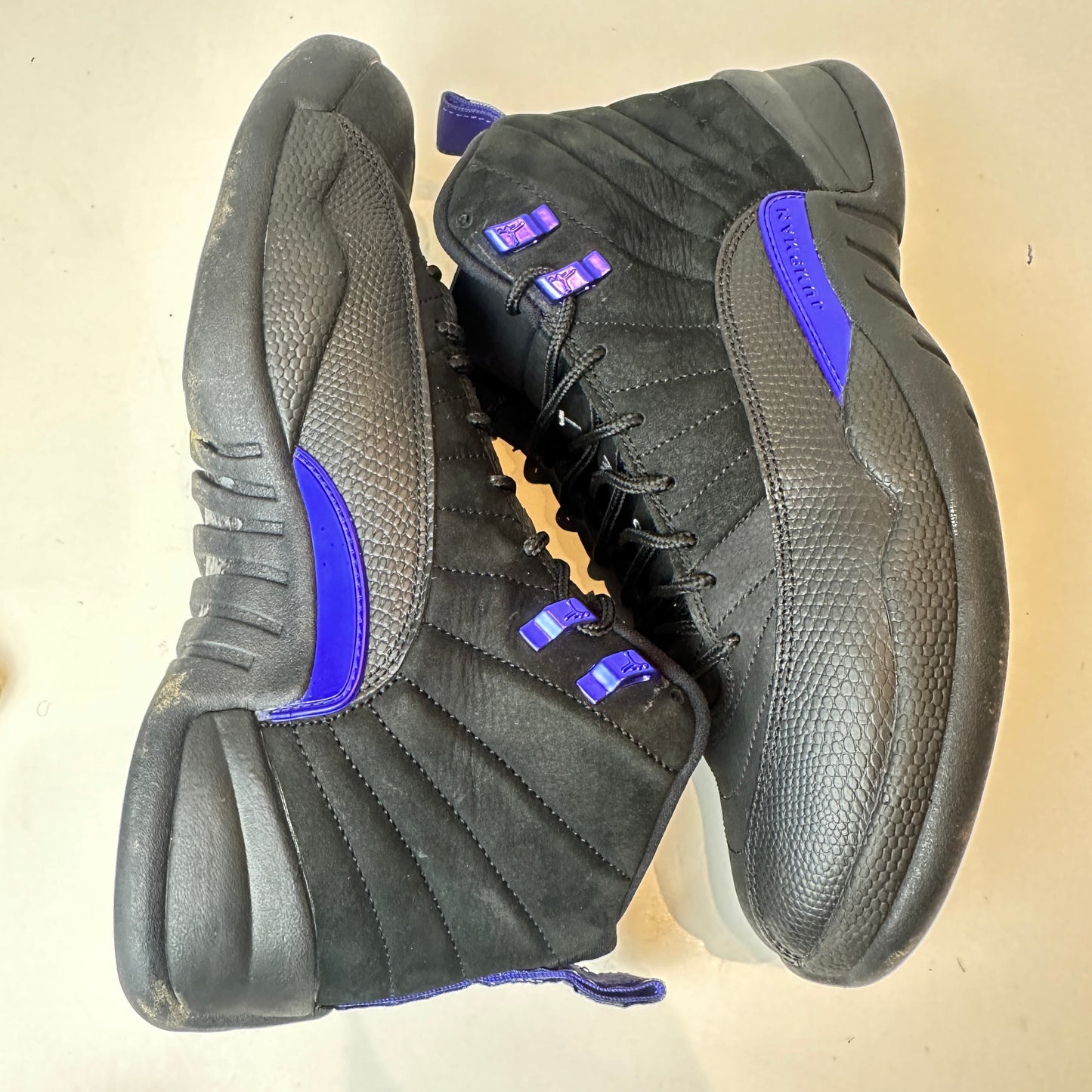 CT8013 005 Jordan 12 Retro Black Dark Concord [USED] - 9.5 M (Used) (No Box)