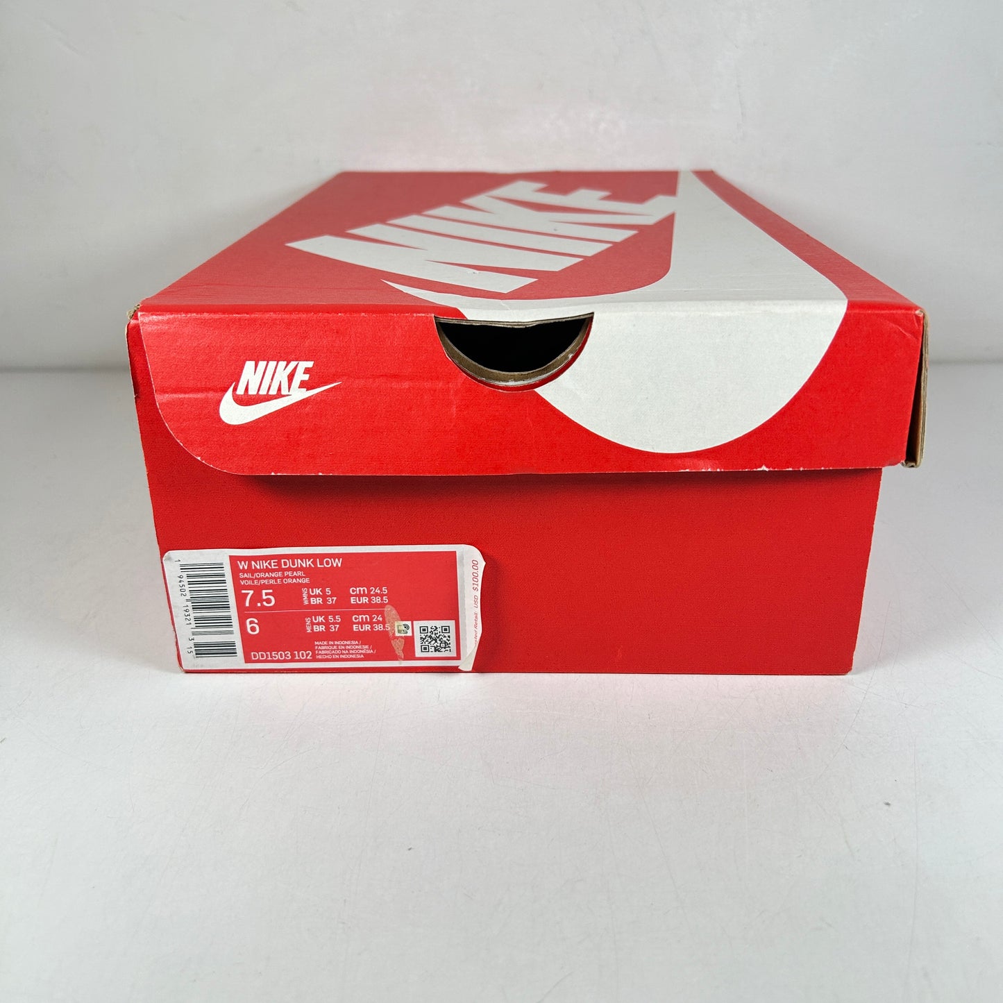 DD1503 102 Nike Dunk Low Orange Pearl [USED] - 7.5 W (Used)