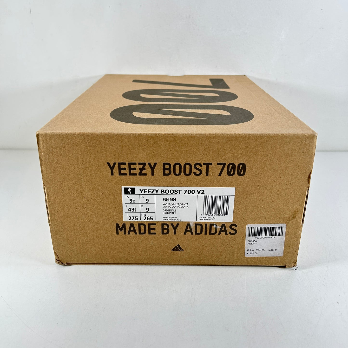 FU6684 Adidas Yeezy Boost 700 V2 Vanta [USED] - 9.5 M (Used)