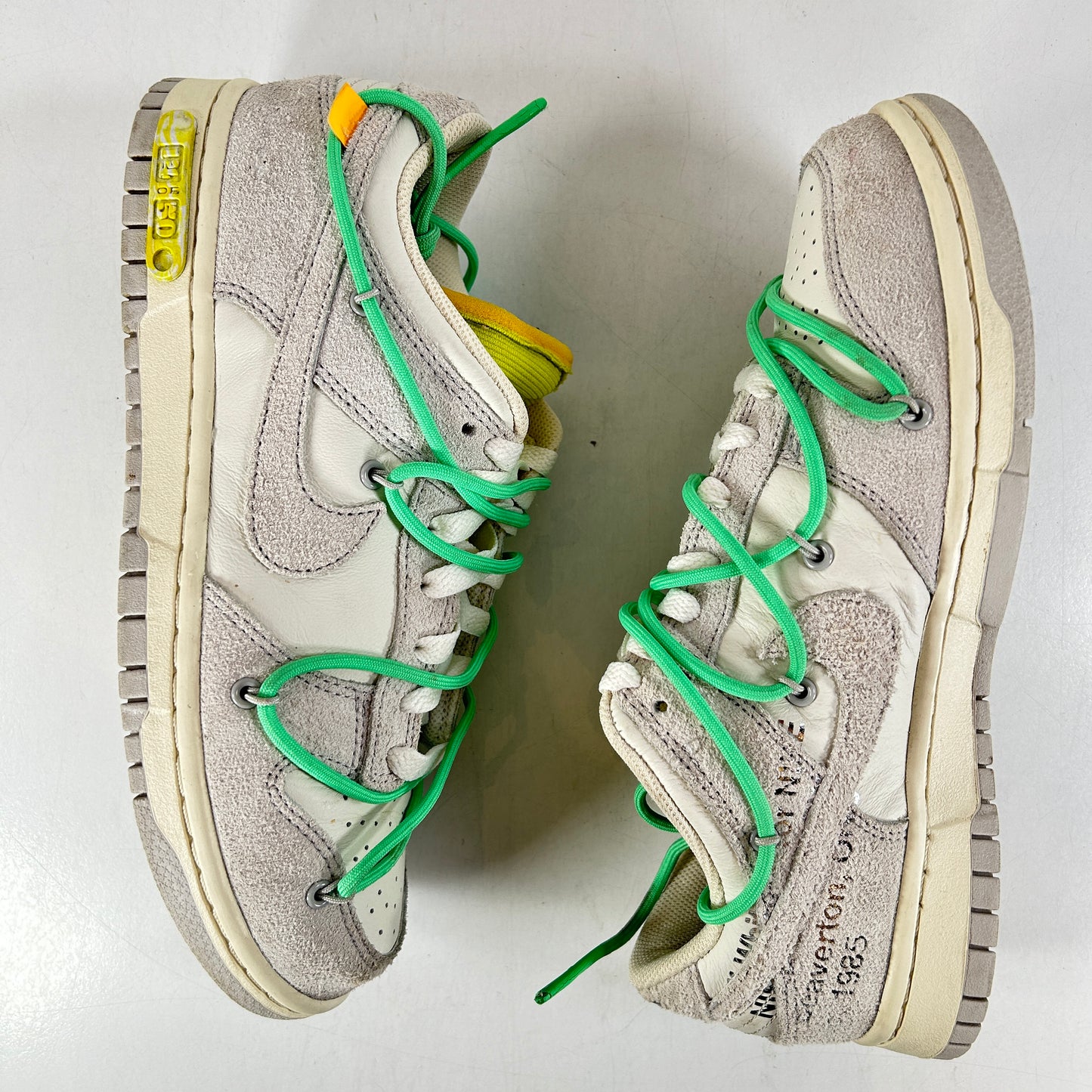 DJ0950 106 Nike Dunk Low Off-White Lot 14 [USED] - 8 M (Used)