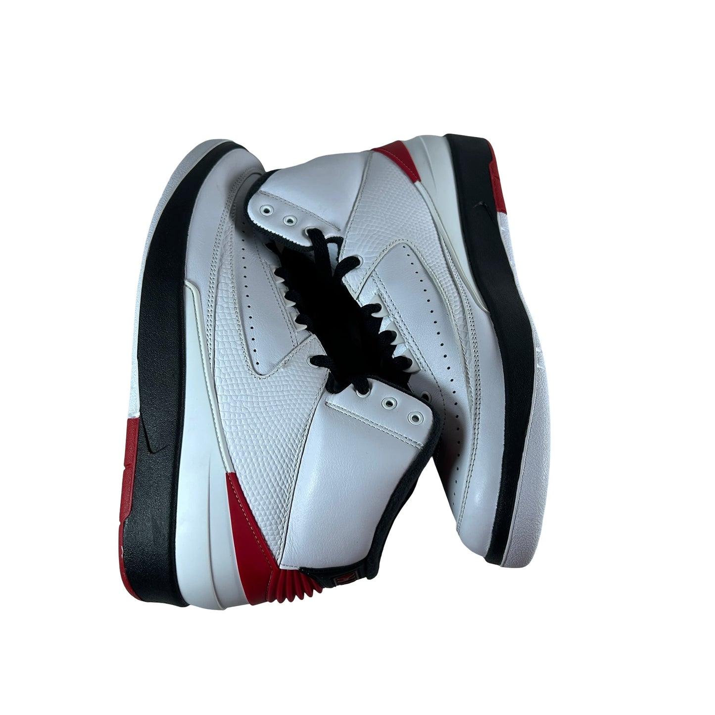 DX2454 106 Jordan 2 Retro OG Chicago (2022) [USED] - 9 M (VNDS) (No Box)