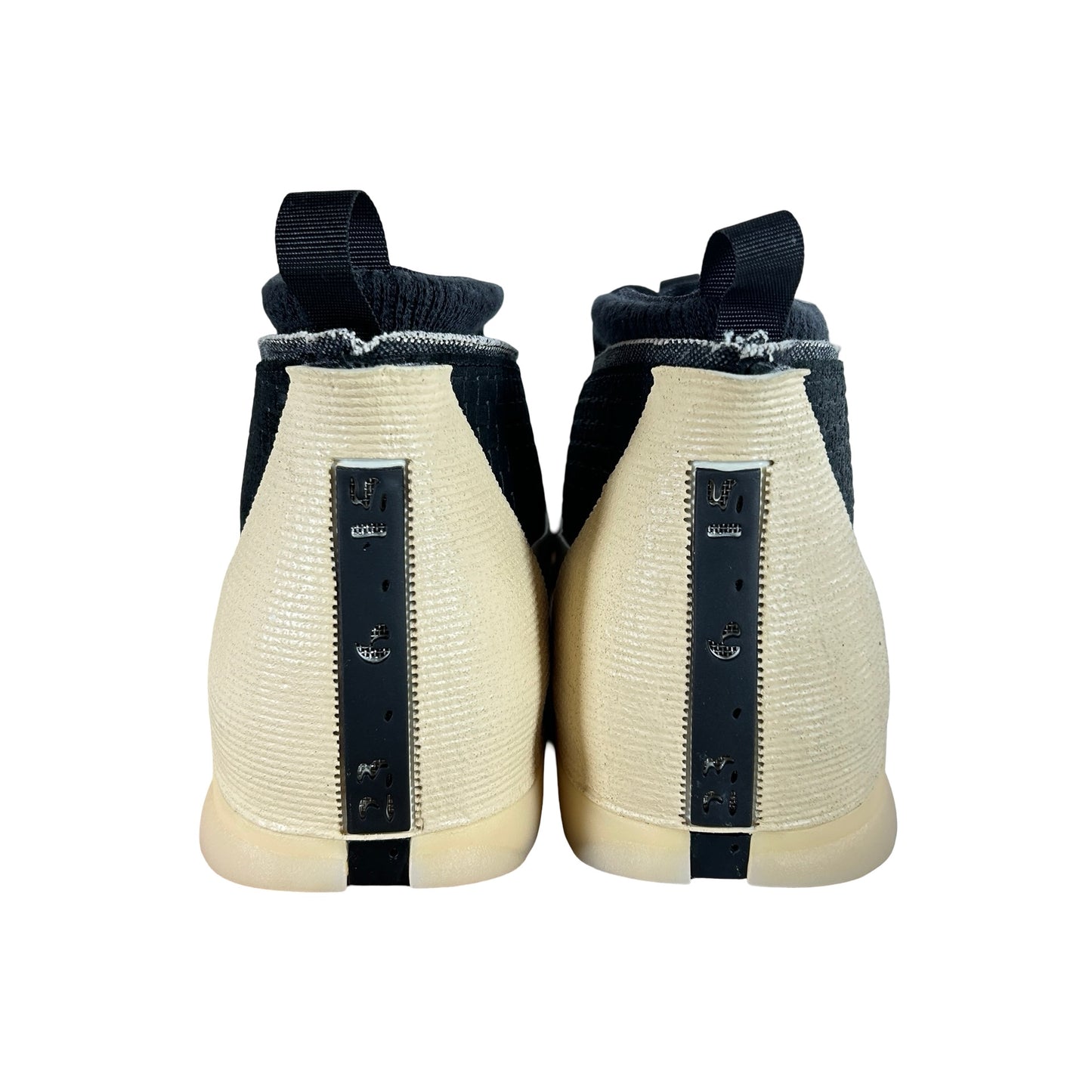 IV7637 100 Jordan 15-23RE Black Muslin [USED] - 9.5 M (Used)