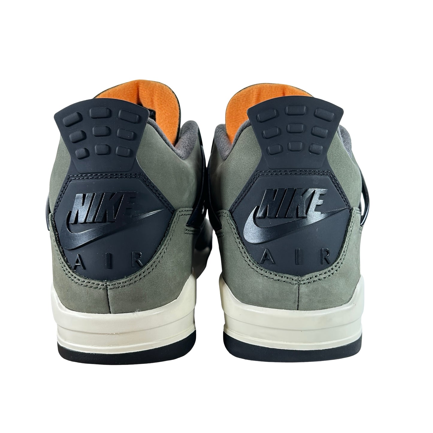 IB1519 200 Jordan 4 Retro OG SP Undefeated (2025) [USED] - 9.5 M (Used10)