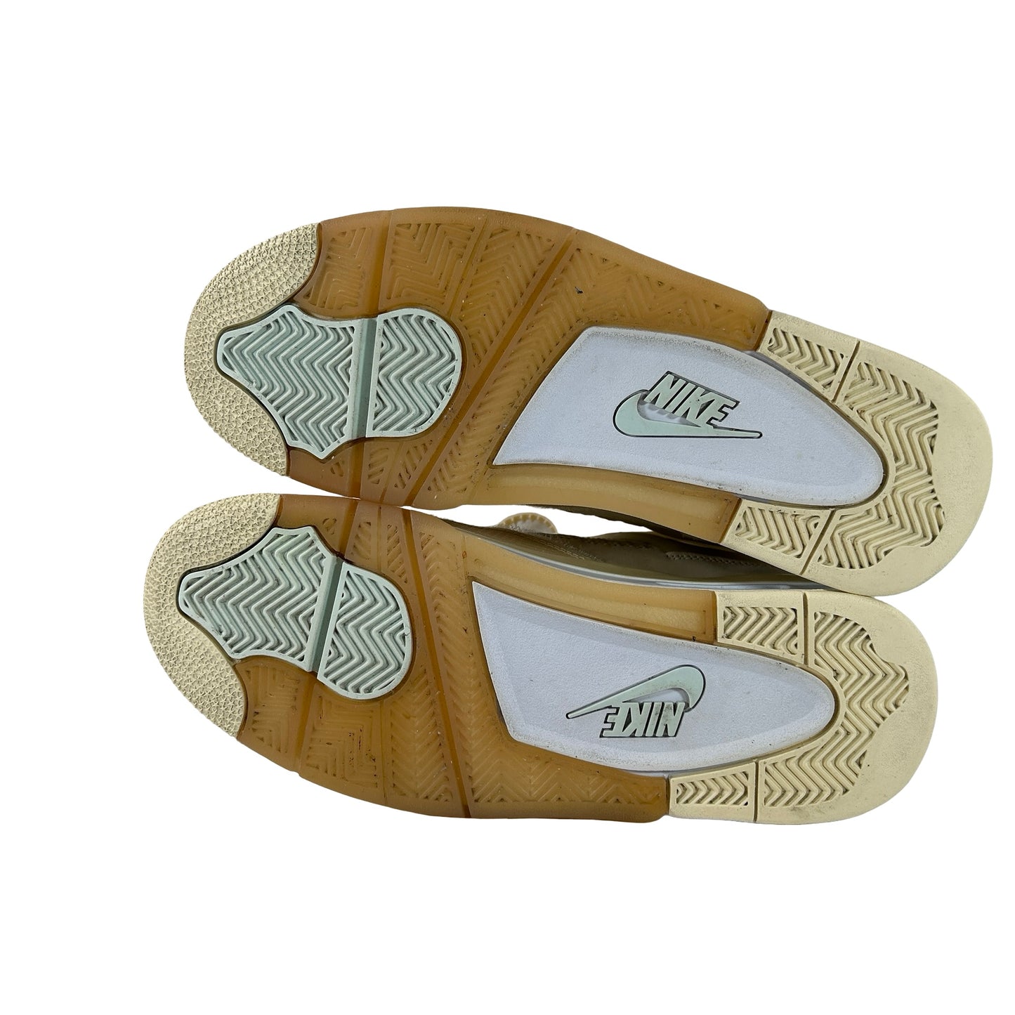 CV9388 100 Jordan 4 Off-White Sail [USED] - 9.5 W (Used)