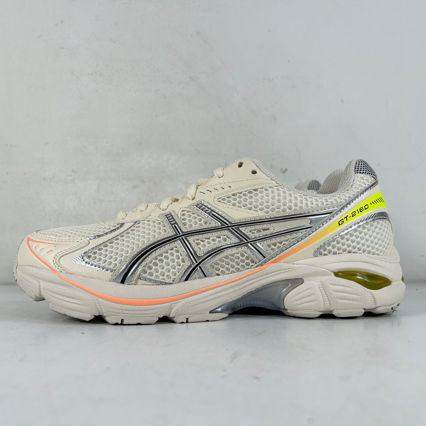 1203A570 750 ASICS GT-2160 Paris [USED] - 6 M (Used)