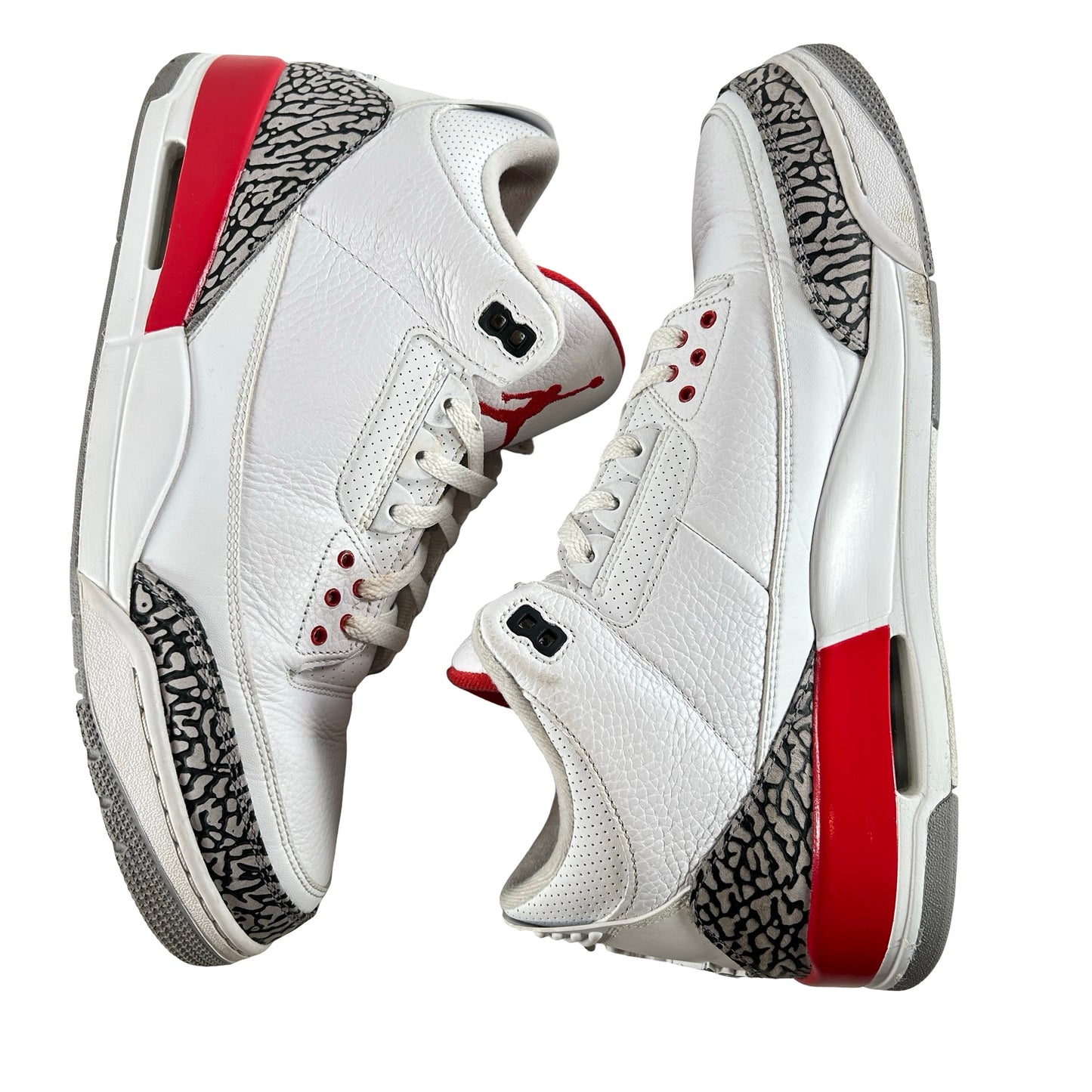 136064 116 Jordan 3 Retro Hall of Fame [USED] - 13 M (Used)