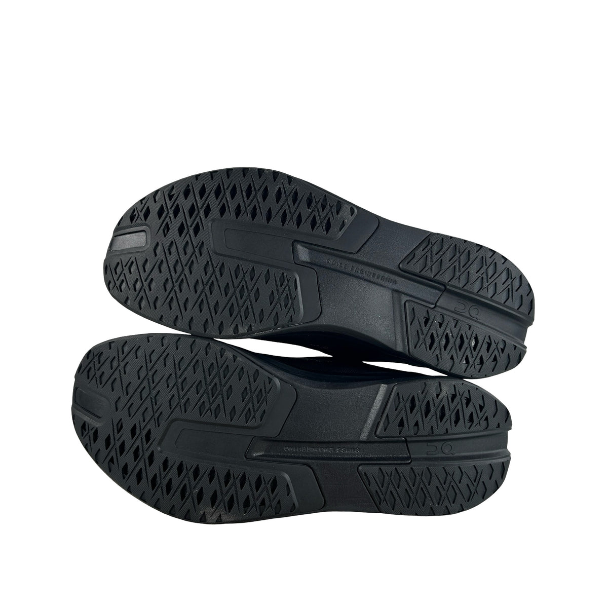 3MG31191043 On Running K-Tech 3 Kith Black