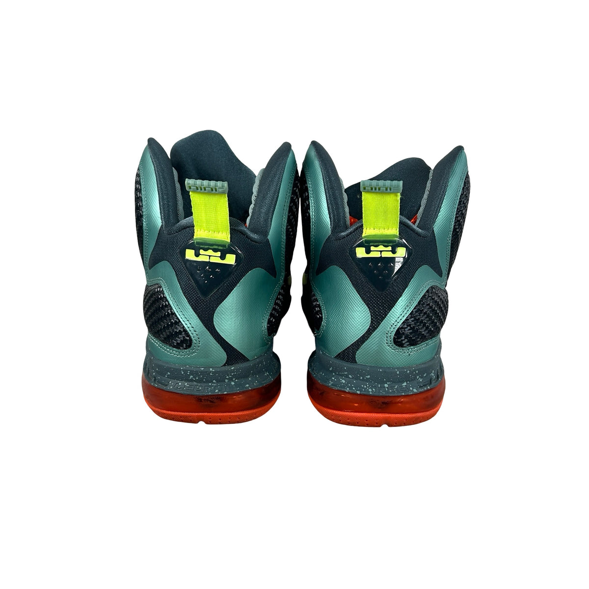 469764 004 Nike LeBron 9 Cannon [USED] - 10.5 M (Used)
