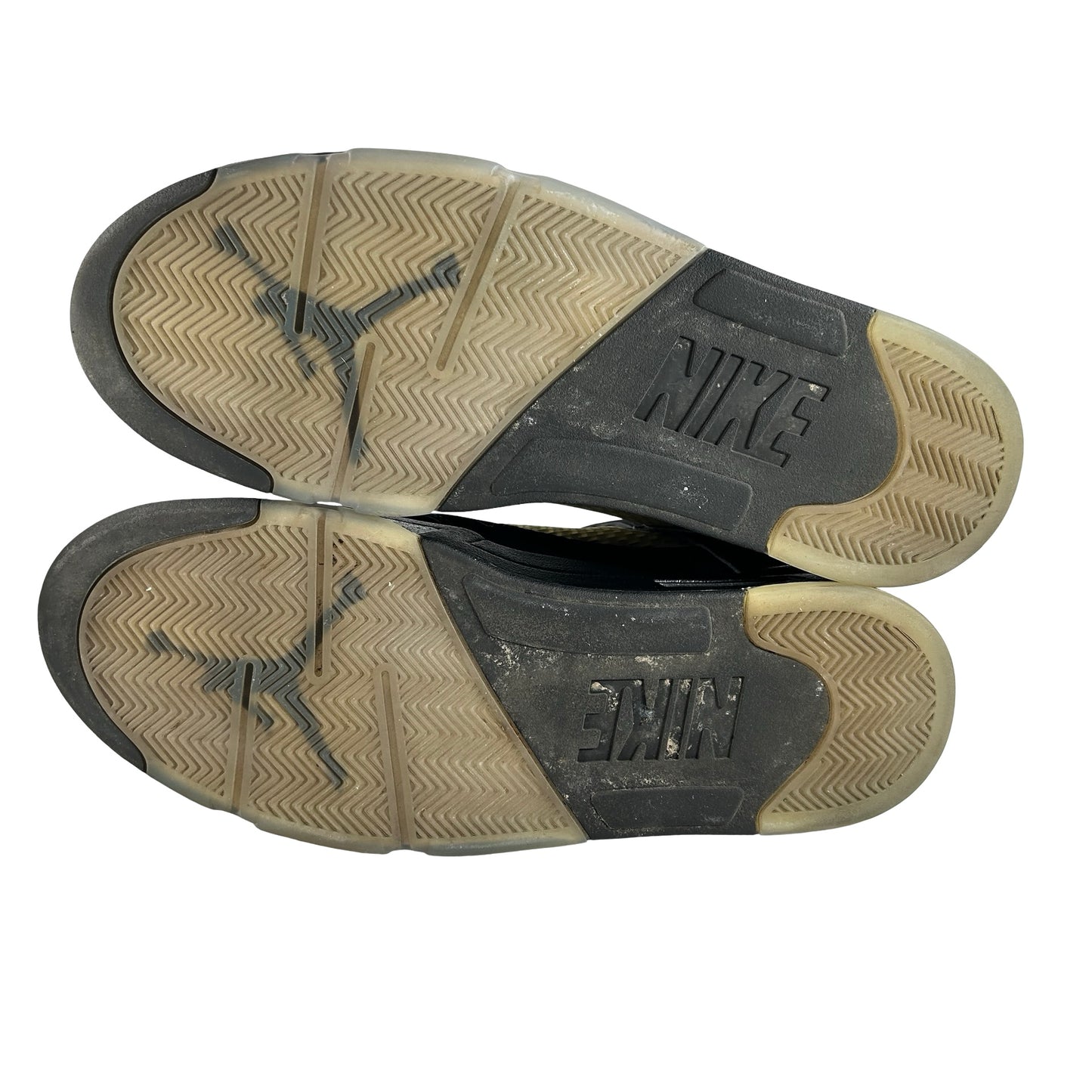 845035 003 Jordan 5 Retro Black Metallic (2016) [USED] - 15 M (Used)